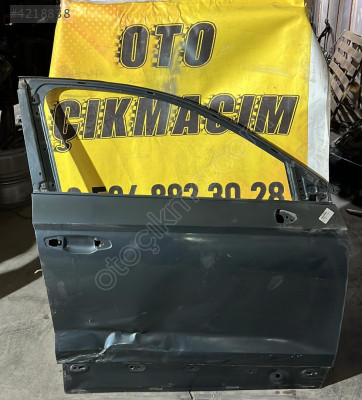 SEAT ATECA SAĞ ÖN KAPI