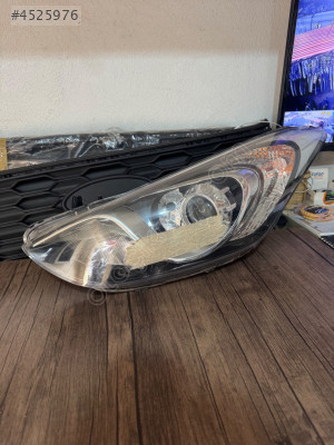 Hyundai i30 sol ön far