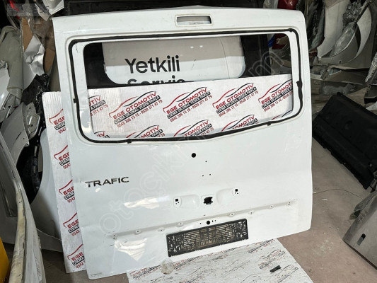 RENAULT TRAFİC 3 BEYAZ BAĞAJ KAPAĞI ORJINAL LOKALLIK