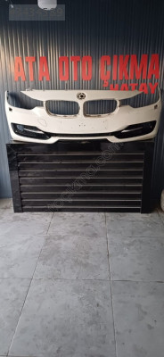 Bmv f30 ön tampon orjinal