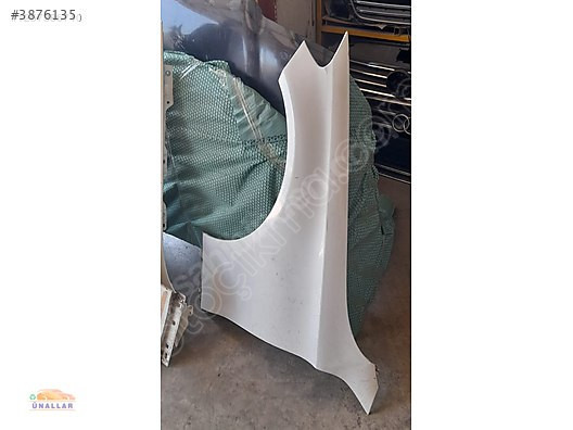 Mercedes C180 Sağ Ön Çamurluk - Ünallar Oto Çıkma Yedek Parça