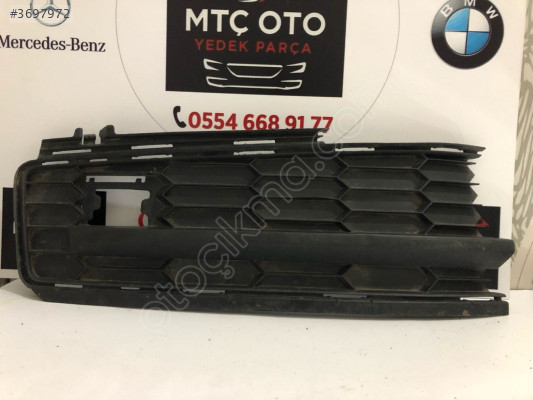 SKODA KODİAQ SAĞ SİS FARI KAPAĞI