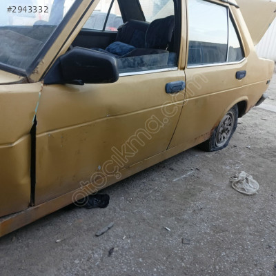 Tofaş Murat 131 sol arka kapi