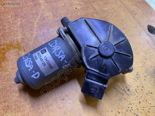 OPEL CORSA E ÖN SİLECEK MOTORU ÇIKMA 13432685 CANCAN OPEL