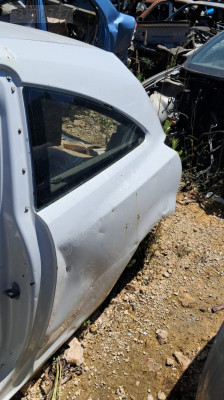 OPEL CORSA D TEK KAPI SOL ARKA ÇAMURLUK.OTO ERKAN ÜNYE