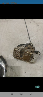 Ford Focus 1 ön sol kapı kilidi orj Ford ürün