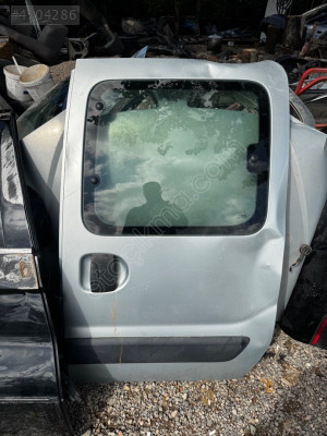 Renault Kangoo Sol Sürgü Kapı Dolu Çıtır Hasarlı