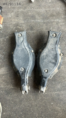 2023 MG MG4 COMFORT ARKA SAĞ SOL HELEZYON TABLALARI