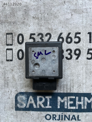 ÇIKMA AUDI A3 5Q0 906 121 F 5Q0906121F YAKIT BEYNİ