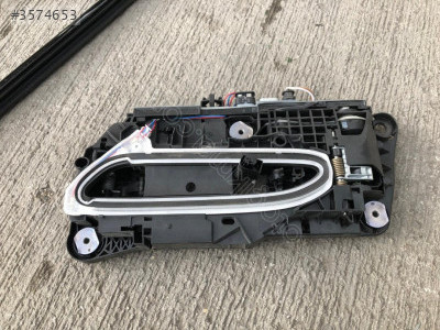MERCEDES E SERİSİ W214 SOL ÖN KAPI KULB TABANI A0115072990