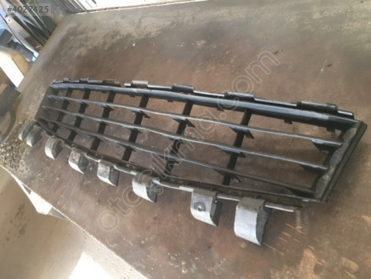 renault megane 2 ön tanpon ızgarası orj çıkma