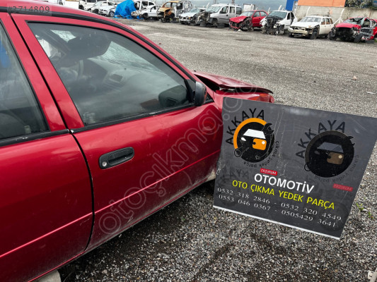 Toyota Corolla Sağ ön Kapı Hatasız Orjinal Çıkma