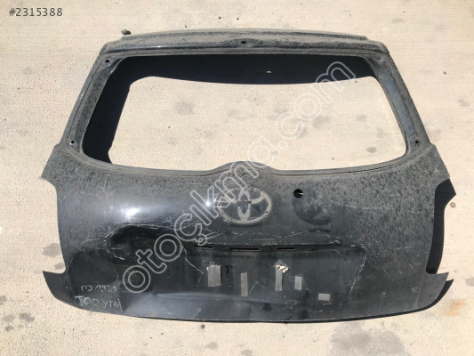 Toyota Auris Bagaj Kapağı 2007-2012