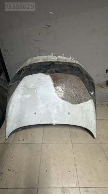 FORD FİESTA KAPUT