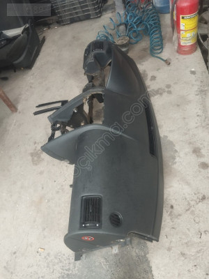 2001-2006 FORD MONDEO TORPİDO SÖKME ORJİNAL