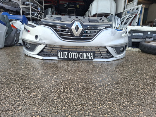 Renault megane 4 ön tampon