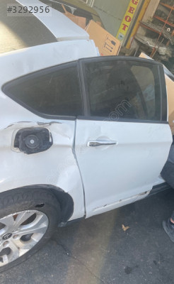 Citroen c5 sağ arka kapı beyaz