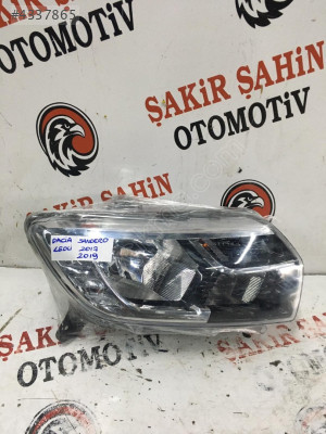 DACIA SANDERO LEDLİ FAR 2017-2019 MODEL ÇIKMA YEDEK PARÇA