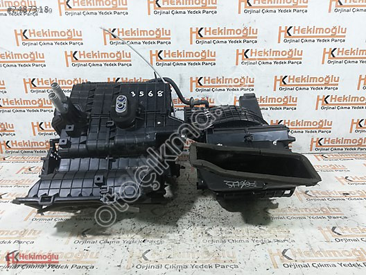 HYUNDAİ ACCENT BLUE KALORİFER KAZANI ME MOTORU (2 PARÇA) 14L