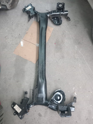 Renault fluence arka dingil orjinal sifir 555017405R
