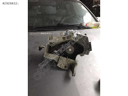 1.5 Renault Clio 2 Şanzıman Kulağı
