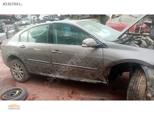 RENAULT LAGUNA SAĞ ÖN KAPI ÜNALLAR OTO ÇIKMA YEDEK PARÇA