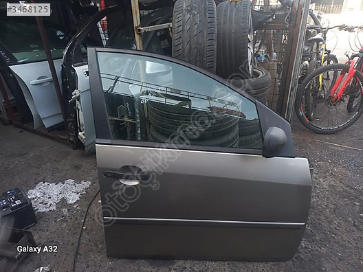 FORD FIESTA SAĞ ÖN KAPI ÇIKMA KONUK OTO 05366077016