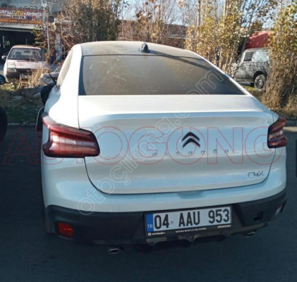 Citreon c4 X bagaj kapağı bütün parçaları mevcut