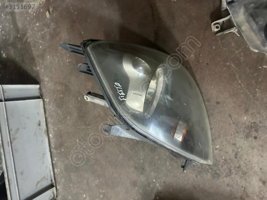 FORD FIESTA SAG SOL FAR MERT OTO