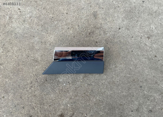 PASSAT B8 ÖN ÇAMURLUK BANDI KROMLU 2015 2021 SIFIR 3G0853992A