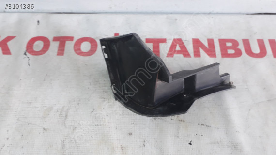 Mercedes C 204 BRAKET ÖN TAMPON SOL UÇ A2048856023