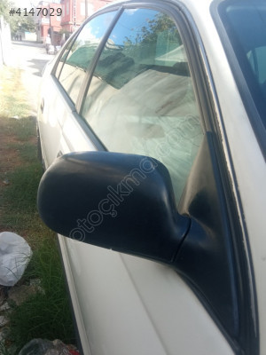 Toyota Carina elektrikli sağ ayna