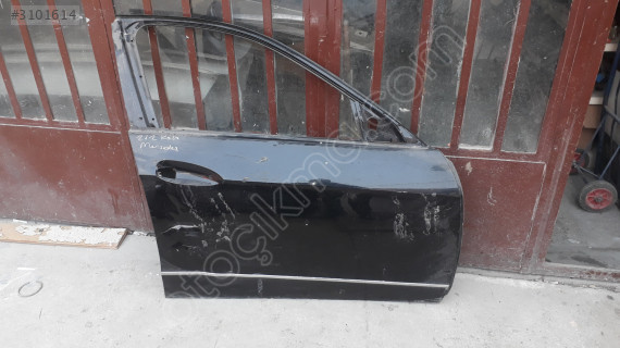 Mercedes E 212 KAPI SAĞ ÖN