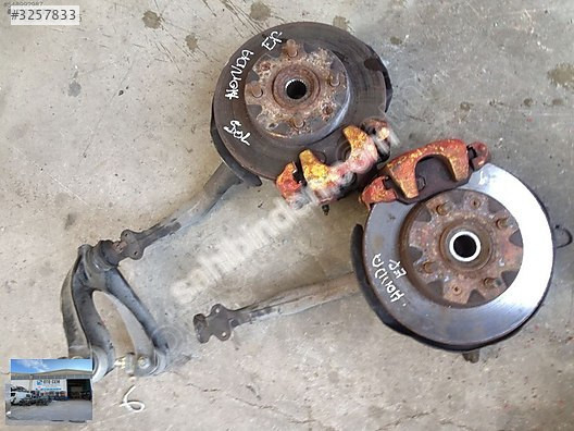 OTO CEMDEN ÇIKMA HONDA CİVİC EF KASA SAĞ AKS TAŞIYICI