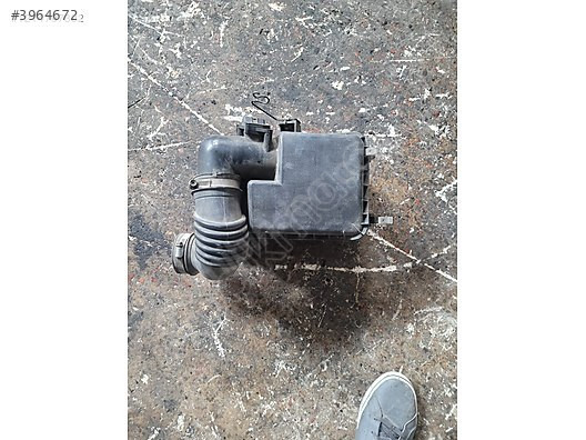 1999 - 2002 TOYOTA COROLLA ORJİNAL HAVA FİLTRE KUTUSU