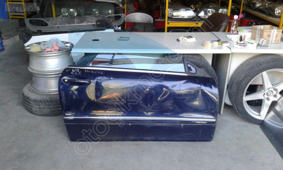 MERCEDES CLK W209 KASA SAĞ ÖN KAPI DOLU
