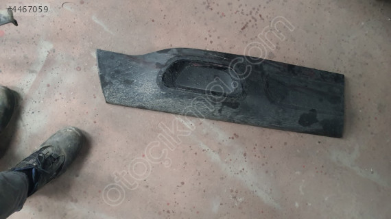 CİTROEN C5 AİRCROSS sol ön kapı bandı