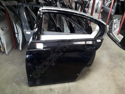 BMW F10 2012 SOL ARKA KAPI