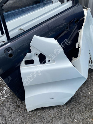 MİRİM OTODAN FORD CUSTOM 2018 2022 SAĞ ÖN ÇAMURLUK