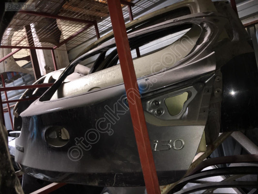hyundai i30 bagaj kapağı