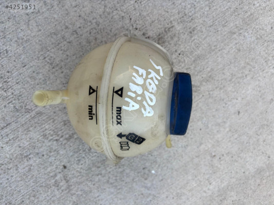 VOLKSWAGEN POLO 1.4 2001 MODEL RADYATÖR YEDEK SU BİDONU