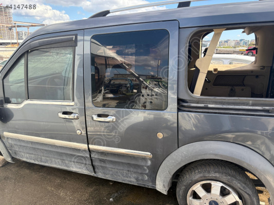 FORD CONNECT SOL ARKA SÜRGÜLÜ KAPI