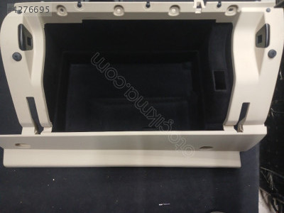 7P1857097AA Torpido Yuvası Touareg