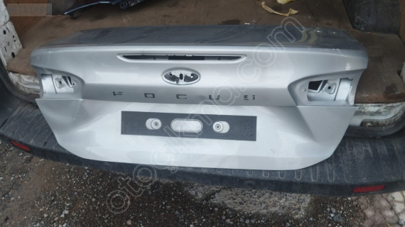 2019-25 Ford Focus Sedan Orjinal Çıkma Bagaj Kapağı