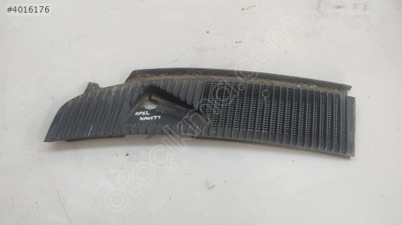 OPEL KADET ÖN CAM IZGARASI ÇIKMA