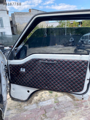 MİTSUBİSHİ L300 SAĞ ÖN KAPI İÇ DÖŞEME