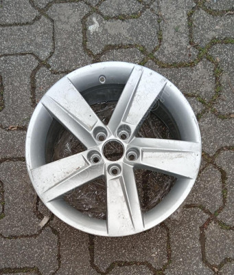 Skoda Fabia Çelik Jant 6V0601025 Orijinal Çıkma