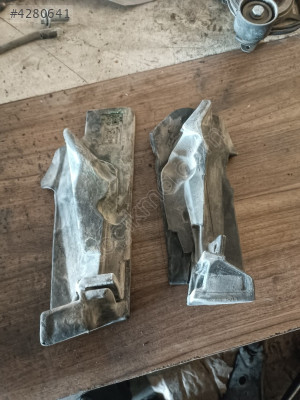 FİAT doblo 2019 kaput menteşe süngeri çamurluk arası