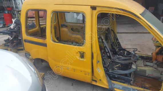 RENAULT KANGO 2 SAĞ SÜRGÜLÜ KAPI,OTO ÇIKMA PARÇA,KAPI