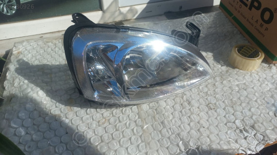 OPEL CORSA C SAĞ FAR.OTO ERKAN ÜNYE